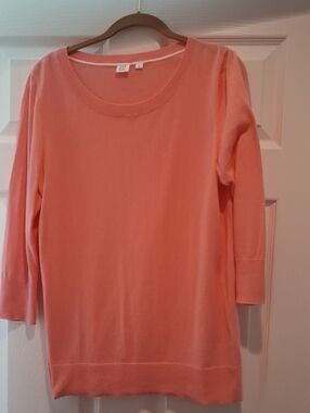 GAP For GOOD. Light Coral Color. Size Large.